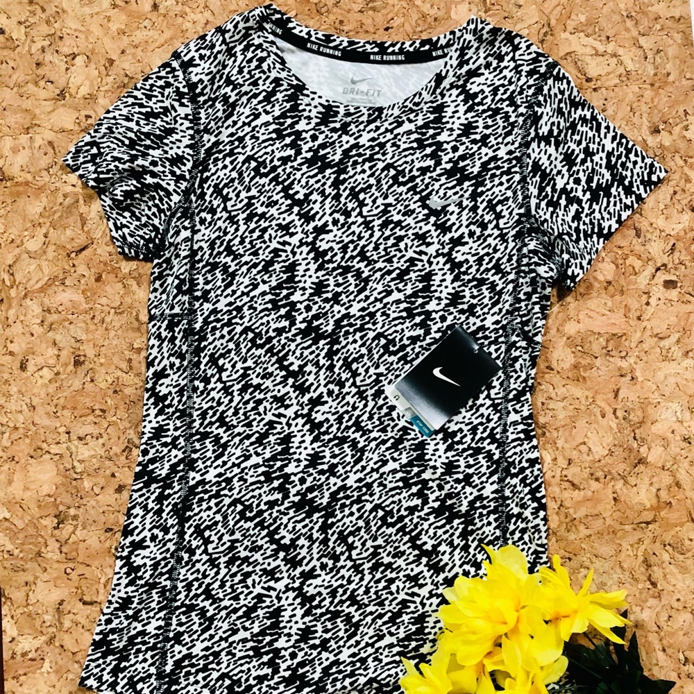 Nike Womens Pronto Miler Dri-Fit Shirt